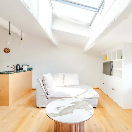 Apartment Le Cepoun L Old Village L Shellter-rentals